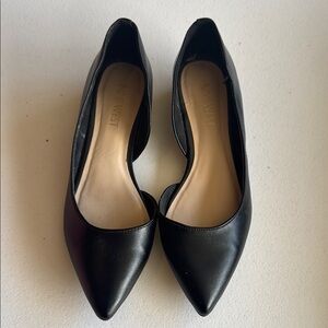 Nine West Black Pointed Flats
